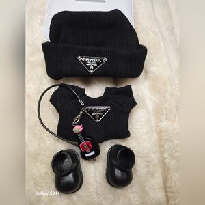 •SOLD•LABUBU PRAD@ 4 PIECES OUTFIT